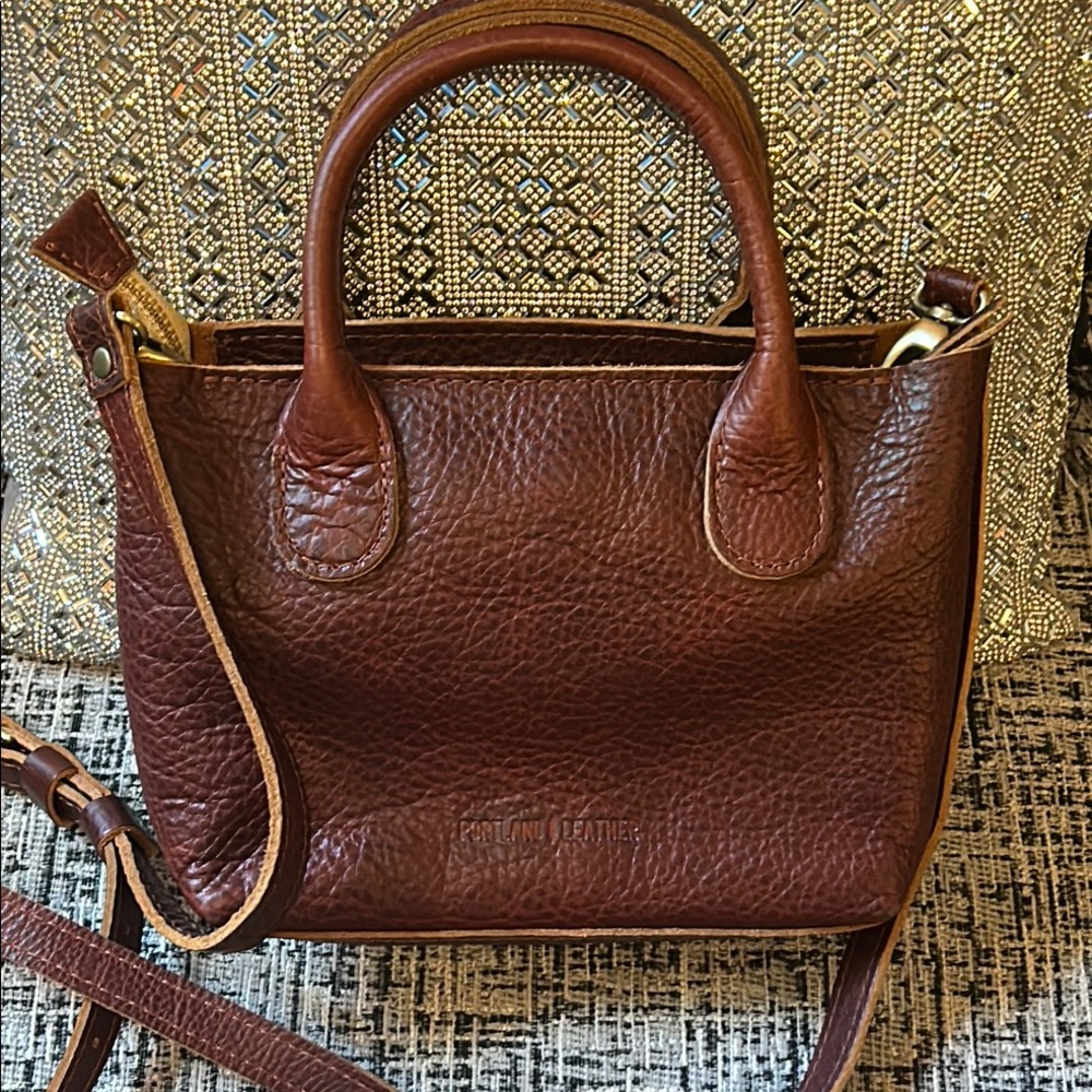 Portland Leather Cinnamon Bear Raindrop Satchel with Rich Grain Texture